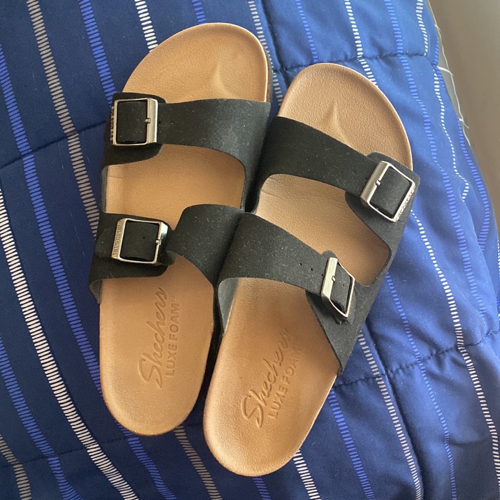 Sketchers sandals  (Birkenstock style)